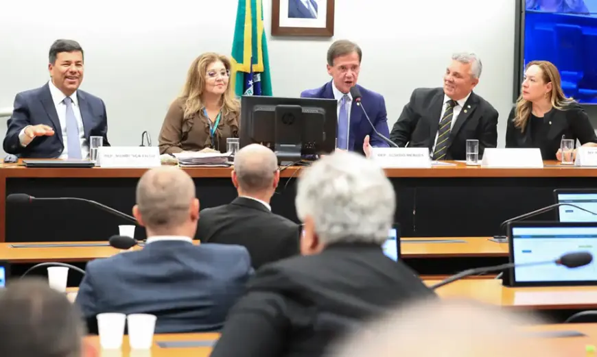 Câmara instala comissão que vai analisar a PEC da Segurança Pública