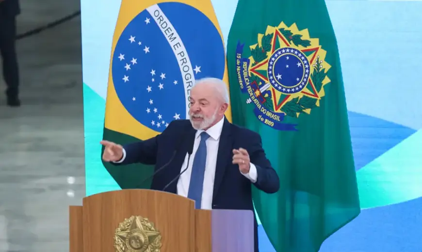 Lula critica projeto que dificulta ação judicial contra parlamentares