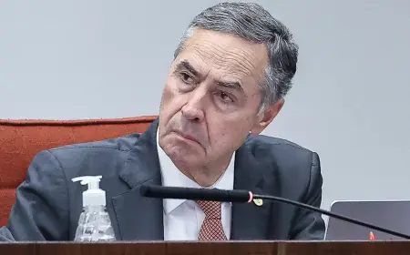 Barroso anuncia que vai deixar cargo de ministro do STF