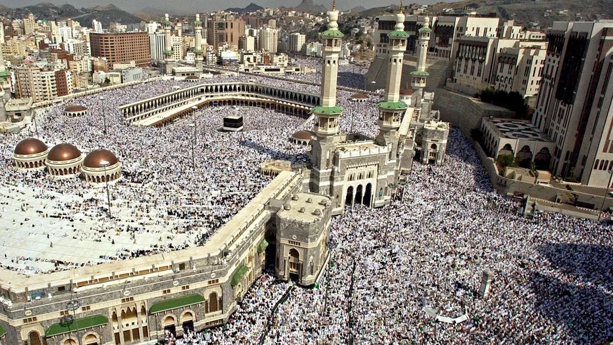 Novos ataques houthis contra a Arábia Saudita elevam tensão e colocam Meca em alerta