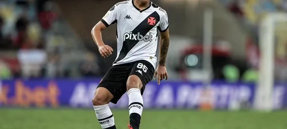 Mateus Carvalho volta a ficar à disposição do Vasco após nove meses afastado