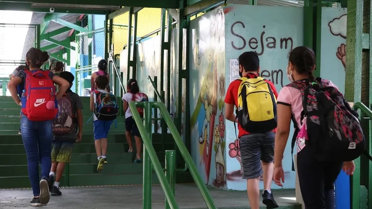 Brasil precisa transformar acesso à escola em aprendizagem, avalia especialista sobre o Pisa