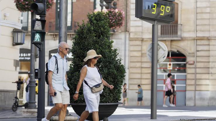Calor extremo preocupa famílias e professores no início do ano letivo na Espanha