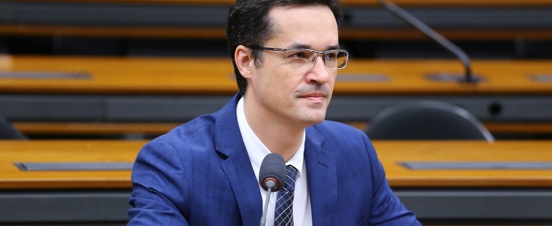 MPE defende que TSE mantenha candidatura de Deltan Dallagnol ao Senado