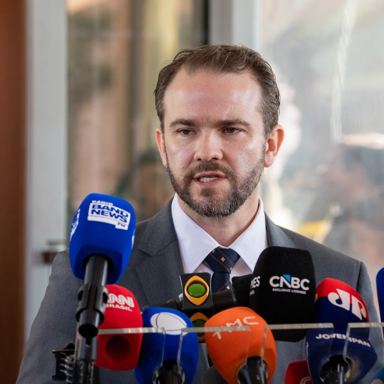 Governo prevê encaminhar Imposto Seletivo ao Congresso após o segundo turno